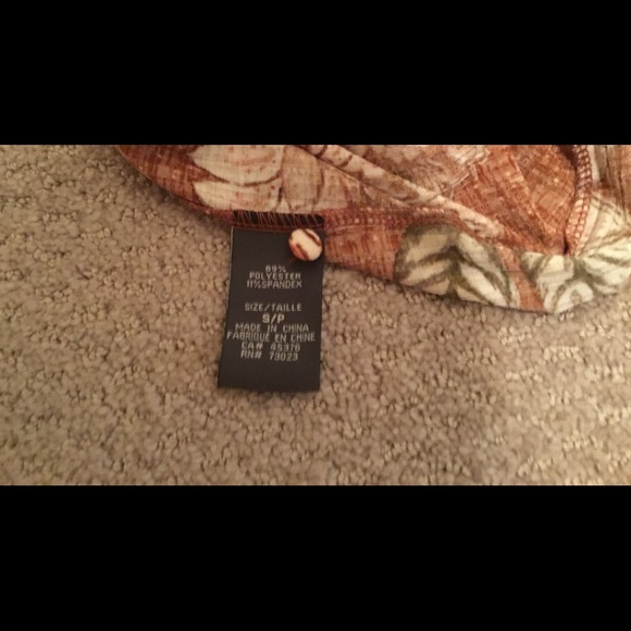 Sleeveless blouse - Picture 4 of 4